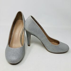 Kelly & Katie Silver Glitter Pumps Heels‎ Larrissa Shoes Women's Size 8 (SW40)